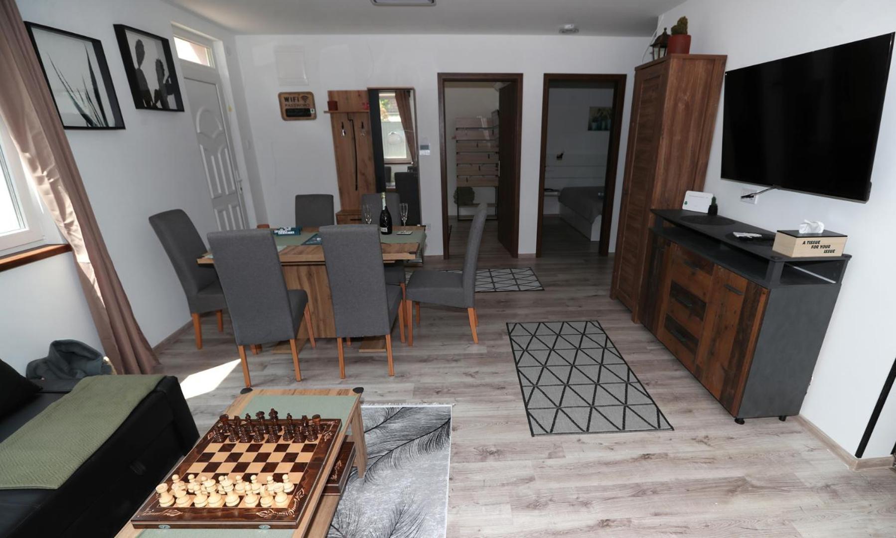 Four Flowers Apartman Сиофок Екстериор снимка