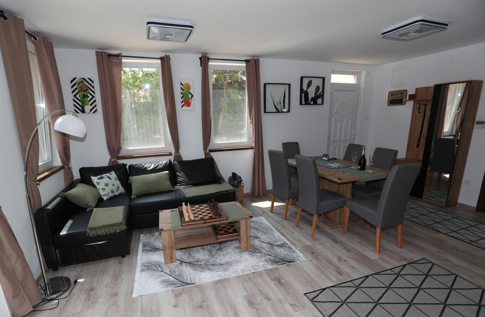 Four Flowers Apartman Сиофок Екстериор снимка